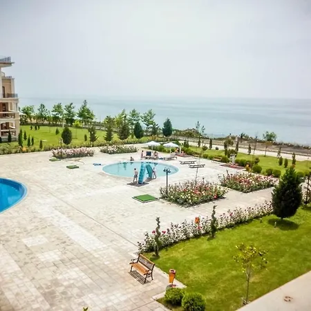 Апартаменти In Prestige
